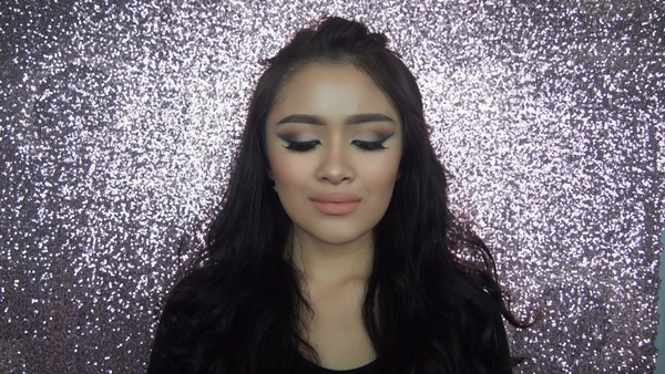 Get the exotic and sexy Arabic eyes look with this makeup tutorial Get the exotic and sexy Arabic eyes look with this makeup tutorial Favful