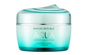 Aqua000